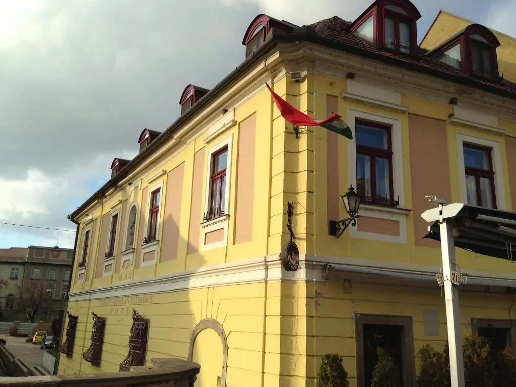 Guest house Offi Haz Hotel Eger